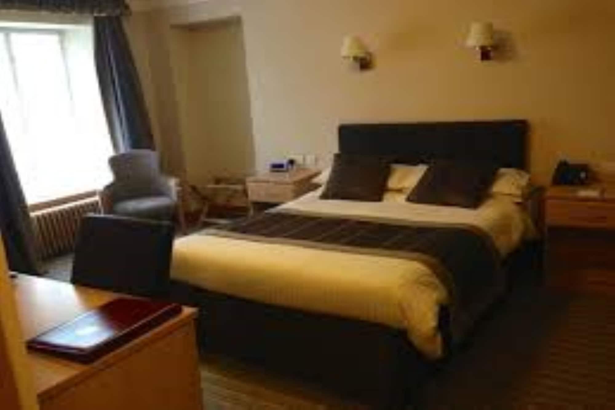 Burnett Arms Hotel Banchory Εξωτερικό φωτογραφία
